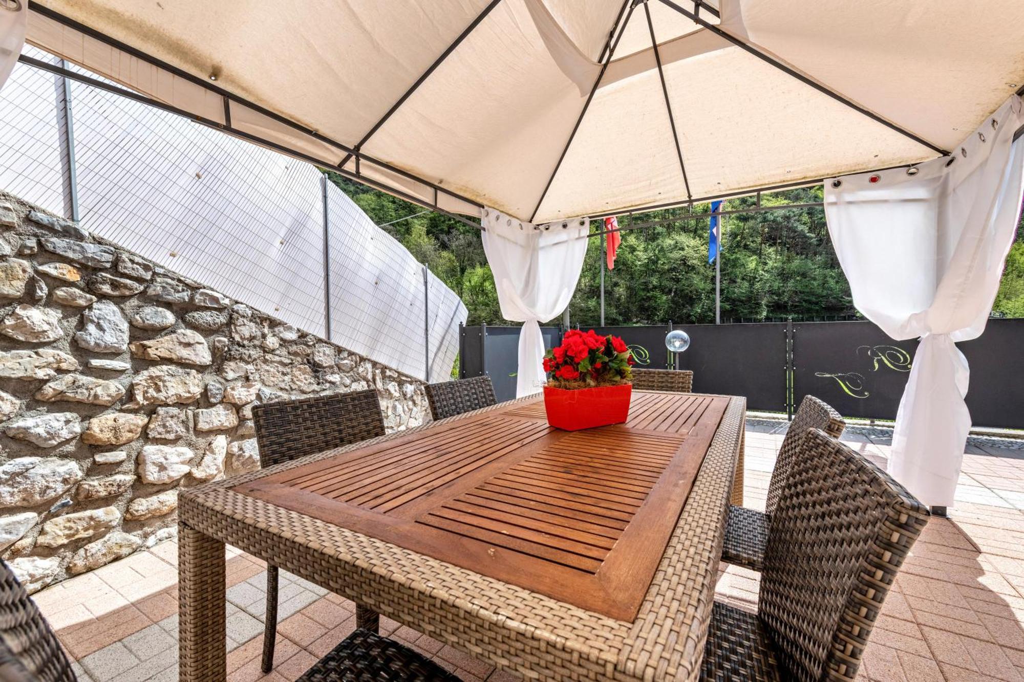 Residence Tatiana B2 Tremosine Bagian luar foto