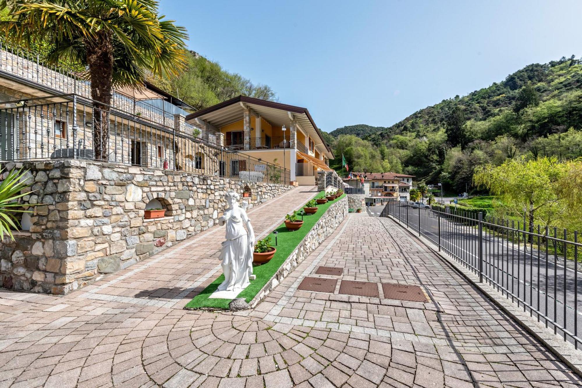 Residence Tatiana B2 Tremosine Bagian luar foto